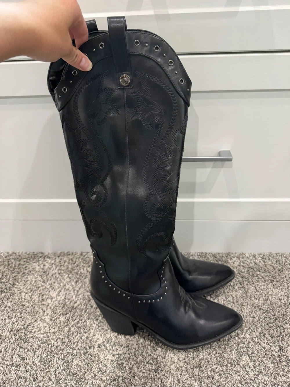 TOP Moda Black Pointed-Toe Studded Western Knee Boots - Picture 3 of 10